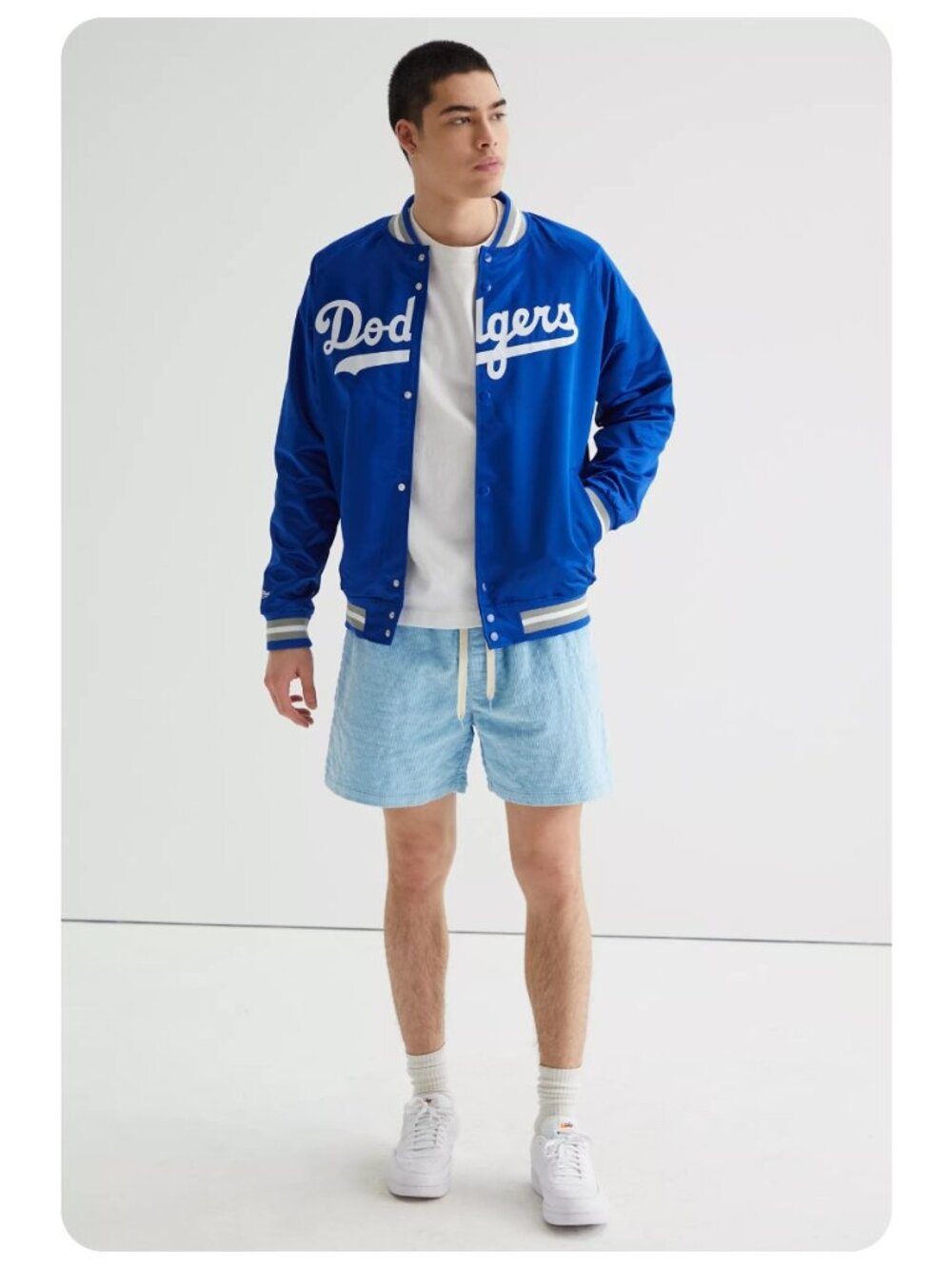 Urban Outfitters Corduroy Volley Shorts sz S
